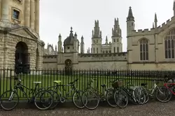 Колледж Всех святых в Оксфорде / All Souls College