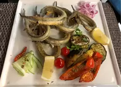 Сарган в ресторане «Sea Zone» в Сочи