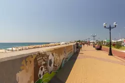 Набережная Чёрного моря в Имеретинском курорте