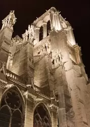 Контрфорсы собора Парижской богоматери