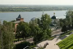 Достопримечательности Нижнего Новгорода: вид на Волгу из кремля