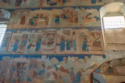Фрески на стенах Свято-Троицкого собора Макарьевского монастыря