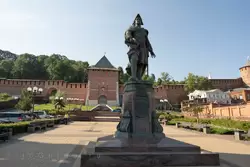 Памятник Петру I в Нижнем Новгороде