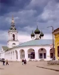 Церковь Спаса-в-Рядах в Костроме