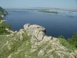Петров камень и водосброс Куйбышевской ГЭС