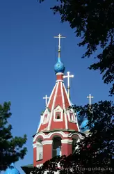 Кресты на церкви Дмитрия-на-Крови