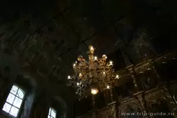 Церковь Дмитрия «на крови», люстра