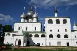 Достопримечательности Углича: Воскресенский монастырь