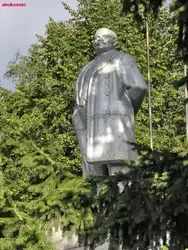 Памятник В.И. Ленину в Мышкине