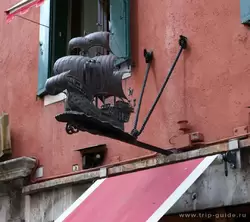 Украшение ресторана в Венеции