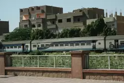 Поезд в городе Кена