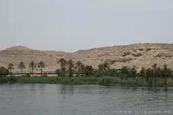 Поезд Асуан – Каир, вид с Нила во время круиза