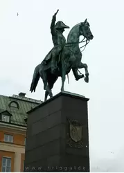 Памятник Карлу XIV Юхану