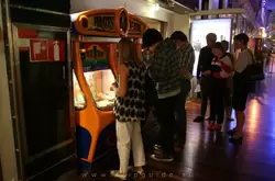 Игровые автоматы на палубе Променад