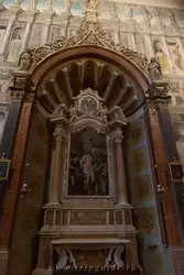 Кафедральный собор Вероны — интерьер