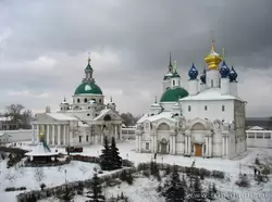 Яковлевский монастырь в Ростове