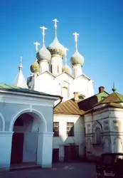 Церковь Спаса на Торгу в Ростове