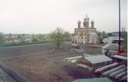 Ростов Великий, вид из башни на церковь Спаса на Песках