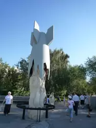 Памятник «Мирному населению, погибшему в дни Сталинградской битвы»